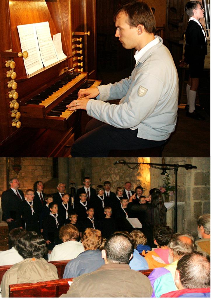 juillet 2007: Choeur d'enfants et  orgue 